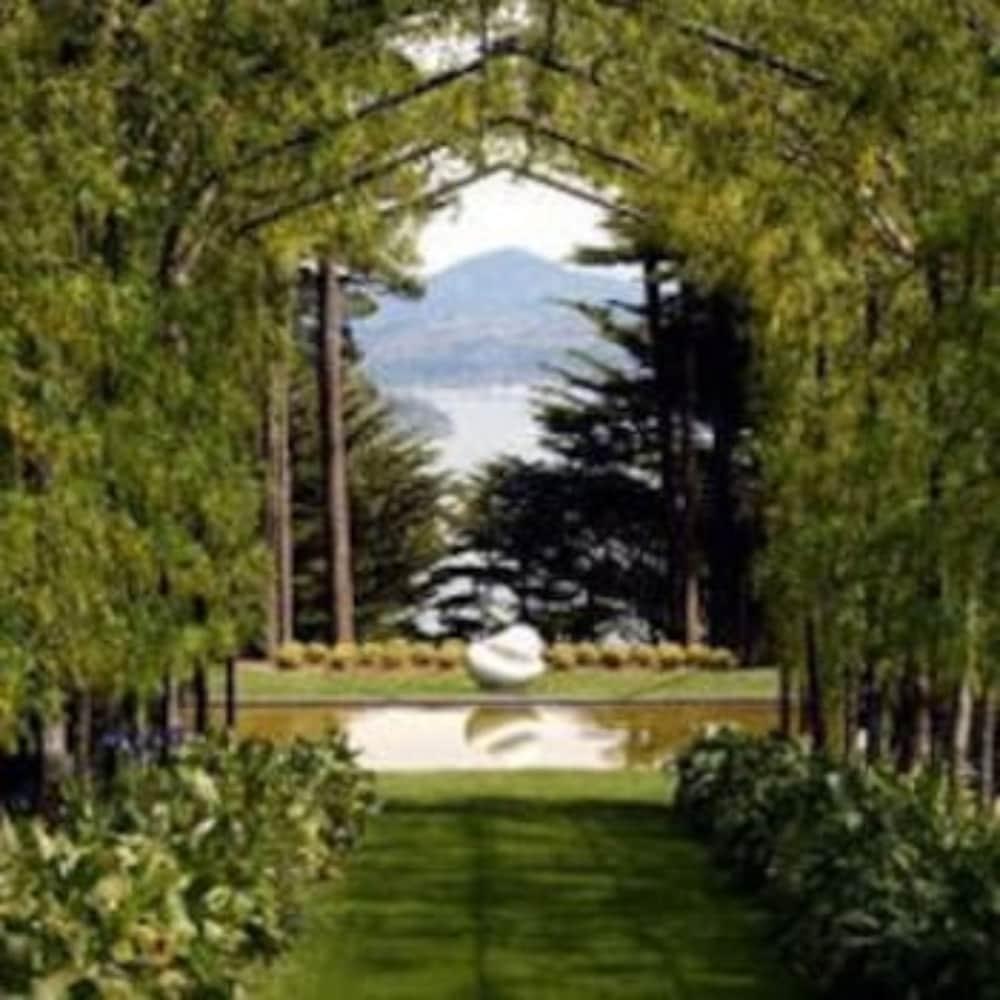 Villa Camp Estate By Larnach Castle à Dunedin Extérieur photo