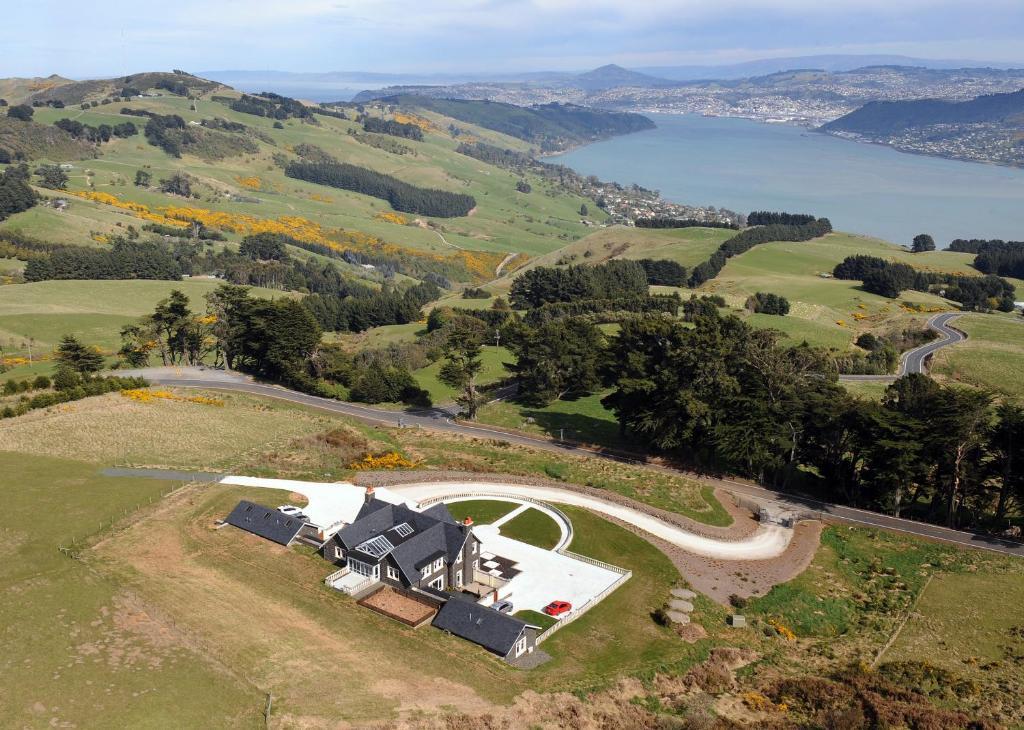 Villa Camp Estate By Larnach Castle à Dunedin Extérieur photo